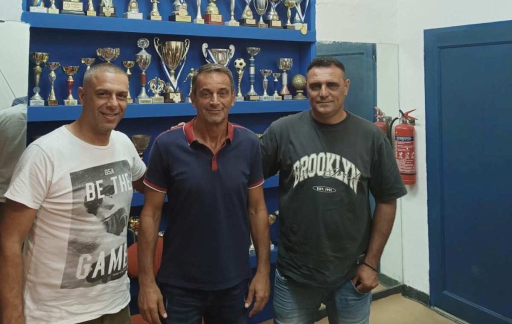 Επίσημη η επιστροφή Καμίτση